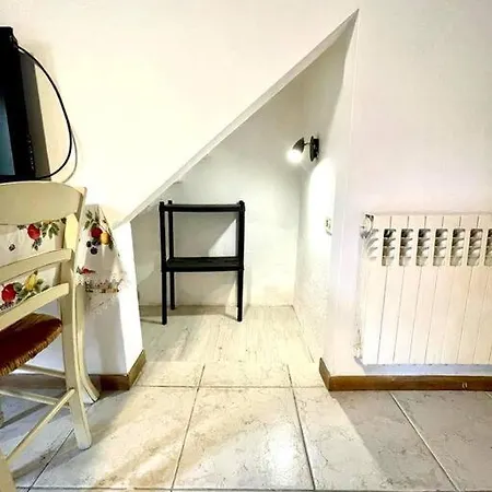 Intero Arredato Zona Ca Di David Διαμέρισμα *