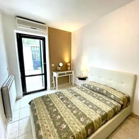 Intero Arredato Zona Ca Di David Διαμέρισμα Βερόνα